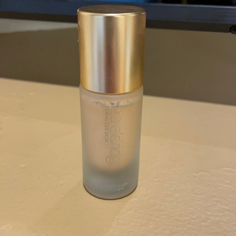 Lisa Eldridge Elevated Glow Highlighter in Crystal Nebula